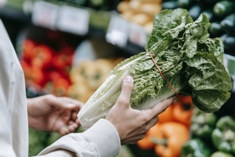 Navigating the Grocery Store: Tips for Choosing Nutrient-Dense Foods