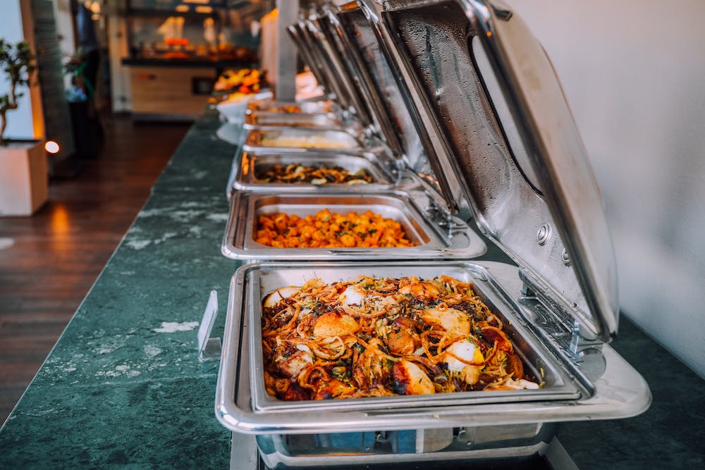 Customizing Your Meal Plan: Catering to Dietary Restrictions and Preferences